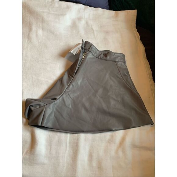 Forever 21 Gray Faux Leather Shorts NWT - Picture 9 of 12